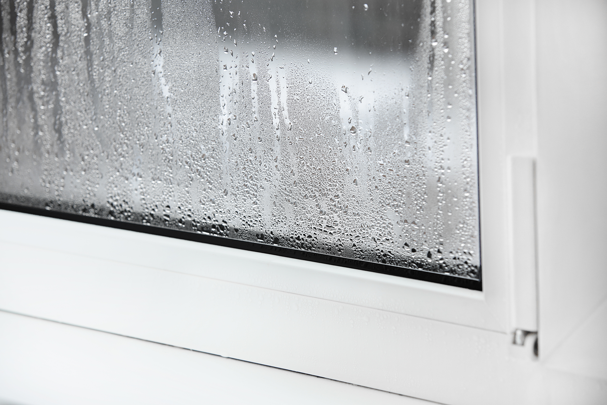 HOW TO STOP CONDENSATION ON WINDOWS  Stop condensation in winter on  windows 